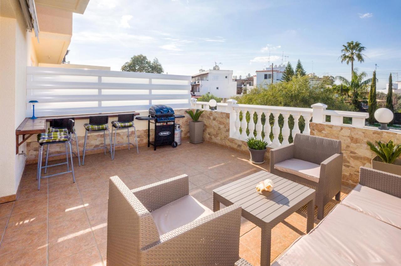 Sofia Apartment 700M Away From The Beach Paralimni Exterior foto